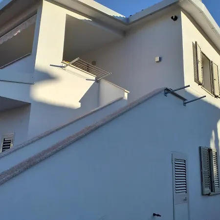 Tra Le Colline E A 1 Km Dal Mare Сasa de vacaciones *